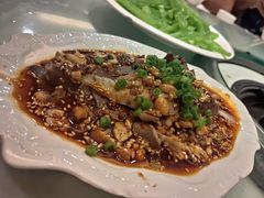 -渝君重庆火锅(嘉宾路店)