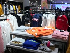 -唯品会(北京国瑞城店)