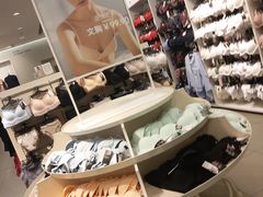 -H&M(华润万象城店)