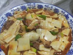 -马克力木手抓炕锅烤羊肉(盐湖一小区店)