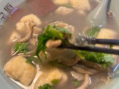 鸭血粉丝汤-金原鸭血粉丝汤·汤包·脆皮烤鸭(南京博物院店)