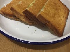 咖椰吐司-HELLO 27 意面·沙拉·帕尼尼