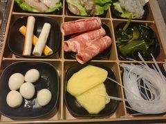 -海底捞火锅(新松江路店)