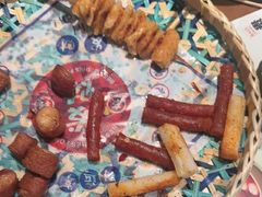 -包整·丝娃娃(一览甲秀楼风景店)