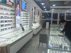 -佳联直通车眼镜超市(西藏南路店)