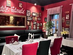 -塞纳河法国餐厅(意式风情街店)