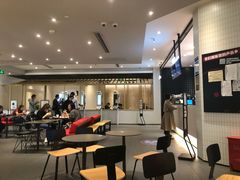 大堂-肯德基(虹桥机场T2北指廊精选外卖点店)
