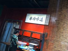 -八月美食小馆(银泰城总店)