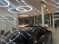 -杭州中升之星奔驰4S店(滨江店)