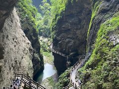 -龙水峡地缝景区