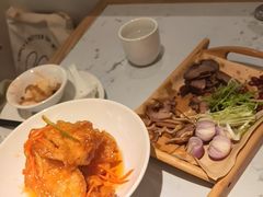 -关东小磨东北菜(漕河泾印象城店)