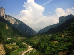 -鹿院坪生态旅游景区