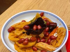 关中素拼-北往西·西安油泼面(万德庄店)