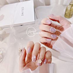 -SixOne六一日式美甲美睫