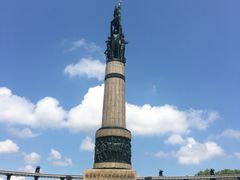 -人民防洪胜利纪念塔