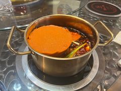 -小天鹅火锅·一线江景洪鼎旗舰店(洪崖洞店)