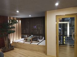 -涂tu指甲日式美甲美睫店