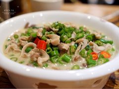 -俏湘私房菜(国贸店)