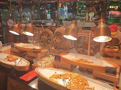 -四海一家自助餐(益田假日广场店)