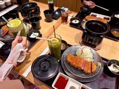-牛かつもと村(原宿店)