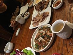 -萨拉伯尔(燕莎友谊商城店)