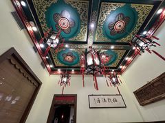 -梅龙镇酒家(南京西路总店)