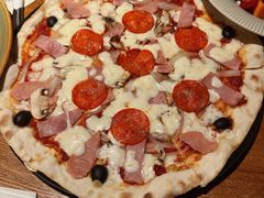 -JINNS锦时 steak&pizza(浸信会礼拜堂旧址店)