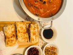 -高玛纳驴肉火烧(一世界店)