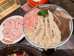 -周小明火锅(黑金冠社区店)