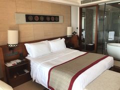 -三亚湾海居铂尔曼度假酒店