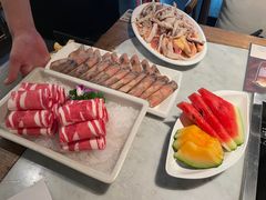 -尚尚仙·酸汤猪手·猪肚鸡火锅(华联万柳购物中心店)