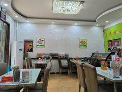 -苏莱特色牛骨滩羊手抓馆(长城东街总店)