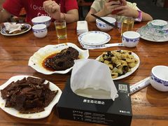 -江湖黑大兔(杨家坪店)