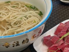 -京穆兰兰州牛肉面·清真(中川机场店)