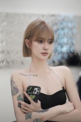 -HAIR HERE造型
