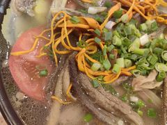 -乡土特色.冷锅鱼.牦牛肉汤锅