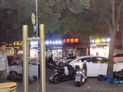 -小胖龙虾烧烤(东波路店)