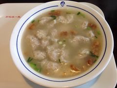 -汪一挑馄饨(老街店)