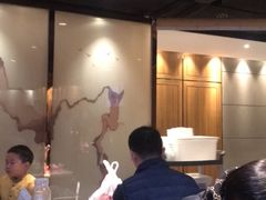大堂-海底捞火锅鲜切牛肉主题店(长寿路店)