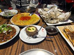 -蚝堡海鲜·威海菜·海肠捞饭·烧烤·亚洲吃蚝公司(幸福门店)
