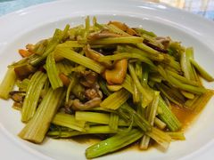 -品味居·首店·大连鲜活海鲜大连菜(东港店)