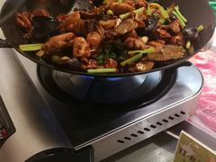 板栗黄焖鸡-漓江又一軒·广西菜·桂林米粉(梅林店)