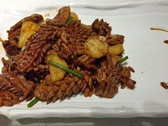 爆炒腰花-闫府私房菜·百年鲁菜(恒隆店)