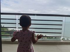 -三亚湾海居铂尔曼度假酒店