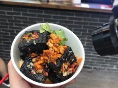 -黑色经典臭豆腐·湖南特产(坡子街店)