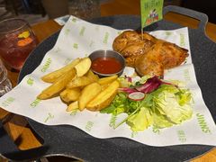 -JINNS锦时 steak&pizza(浸信会礼拜堂旧址店)