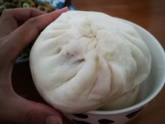 -白玉兰食品(汇联商厦店)