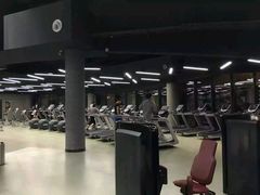 -一兆韦德健身(张杨路店)