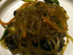 炒杂菜-本家韩国烤肉(青岛万象城店)