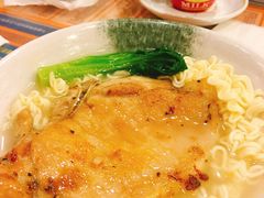 猪扒公仔面-金华冰厅